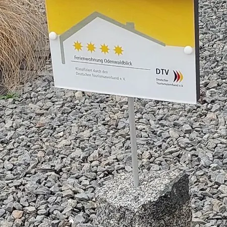 شقة Odenwaldblick Momlingen